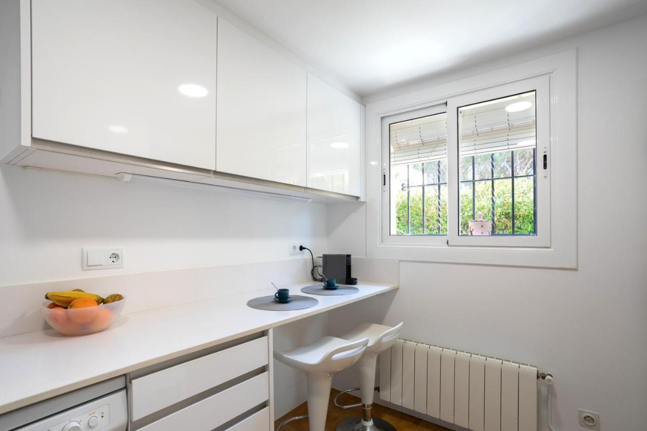 Bonita Casa Adosada Con Jardin Privado Y Piscina Comunitaria Калелья-де-Палафружель Экстерьер фото