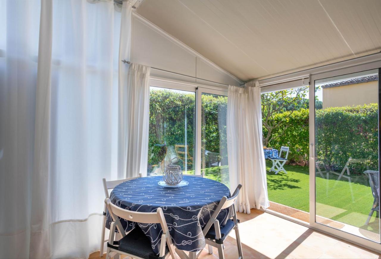 Bonita Casa Adosada Con Jardin Privado Y Piscina Comunitaria Калелья-де-Палафружель Экстерьер фото